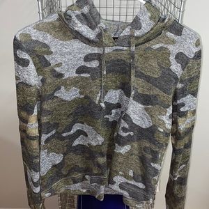 CROP TOP Camouflage hoodie! Long sleeve!